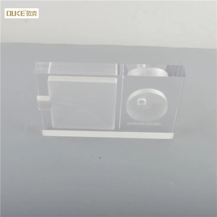 New Design Clear Cheap Acrylic Ashtray